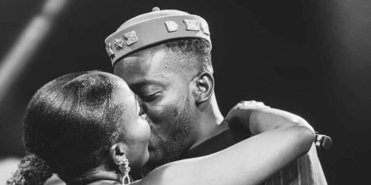 Simi And Adekunle Gold’s Old Tweets Are Trending And Honestly, What Did We Expect?