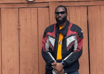 Popular Nigerian Biker And Photographer Kola Onifoto Dies After Lone Motorcycle Crash In Lagos