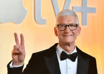 Tim Cook Set To Stepdown As Apple CEO